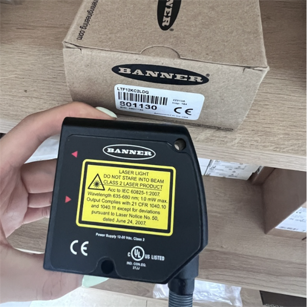 BANNER邦納全能型光電QS18傳感器QS18AB6AF350Q5